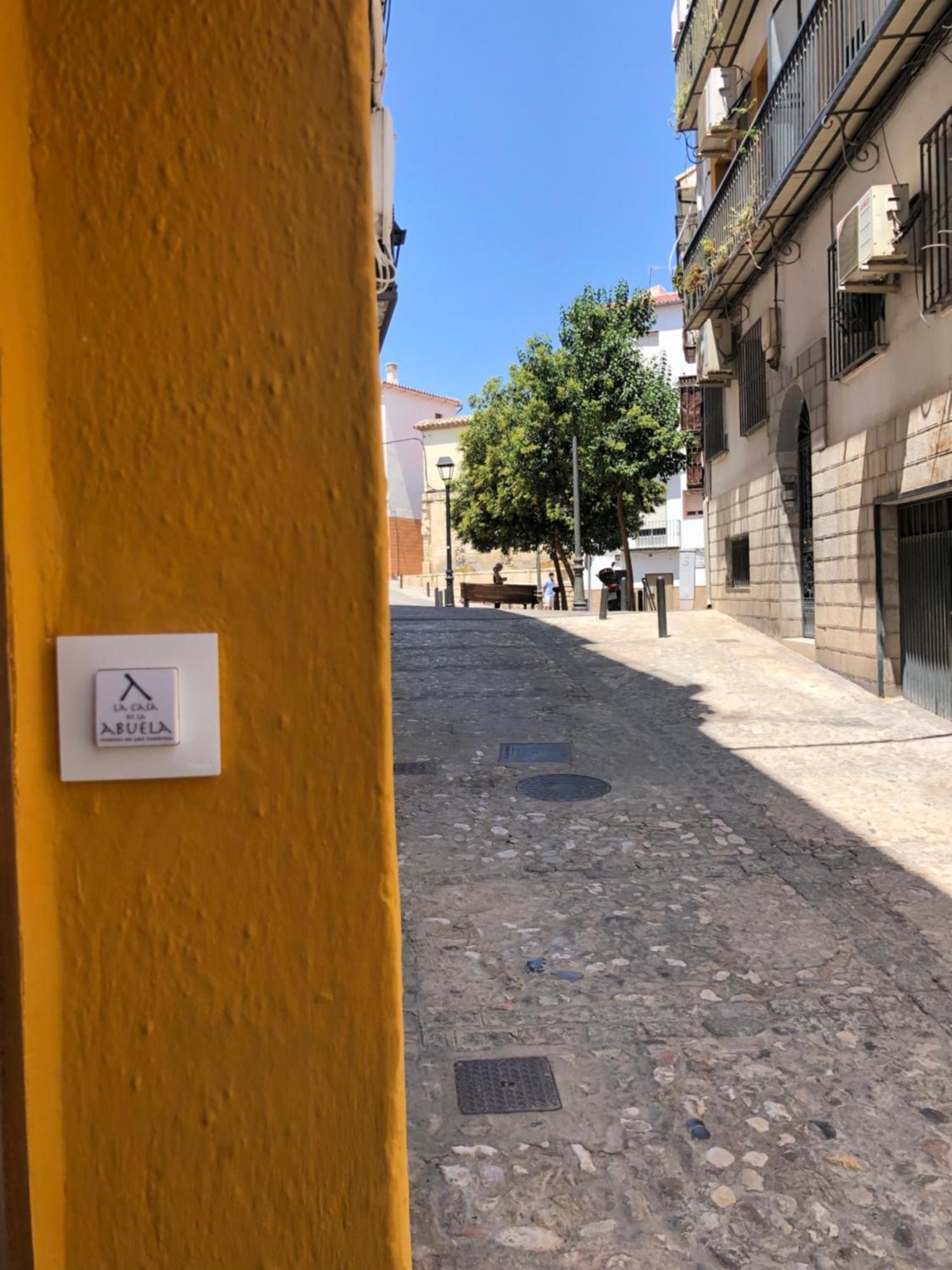 La Casa De La Abuela Apartment Jaén Exterior foto